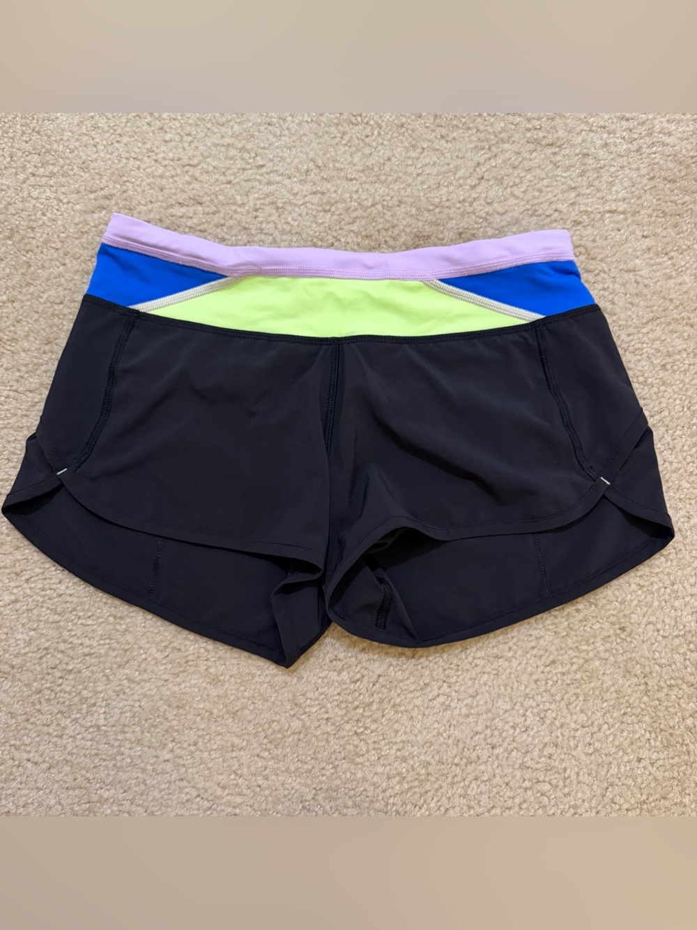 Lululemon Run: Speed Short *4-way Stretch Quilt Spring 14-23 Size 4